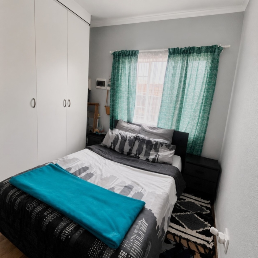 1 Bedroom Property for Sale in Rustenburg Central North West